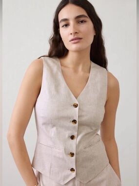 H&M Light Beige Button-Front Tailored Vest